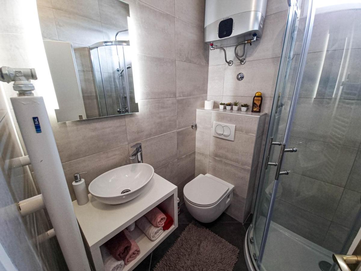 קארלובץ Apartment Apex Penthouse Self Check-In מראה חיצוני תמונה