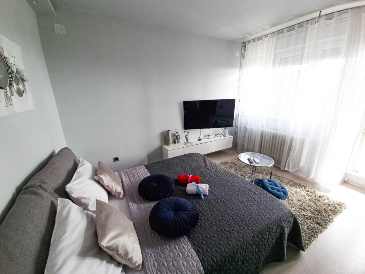 קארלובץ Apartment Apex Penthouse Self Check-In מראה חיצוני תמונה